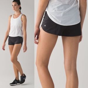 Lululemon Speed Reflective Polka Dot Black Liner Lined Shorts 6